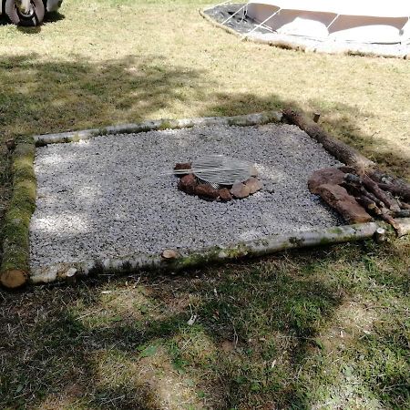Tente Insolite 1 A 5 Personnes Plouray Exterior photo